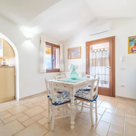 Apartment Filomena Con Piscina By Searly Agrustos